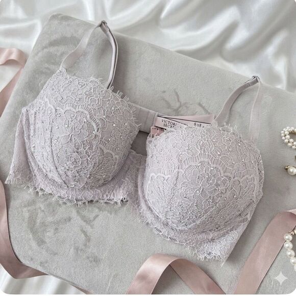 Victoria's Secret Other - Victoria's Secret Dream Angels Push Up Bra 32DD NEW Lace Rhinestone